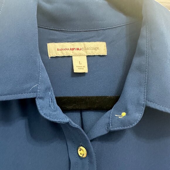Royal Blue Banana Republic Heritage Button Down Size L - Picture 4 of 6